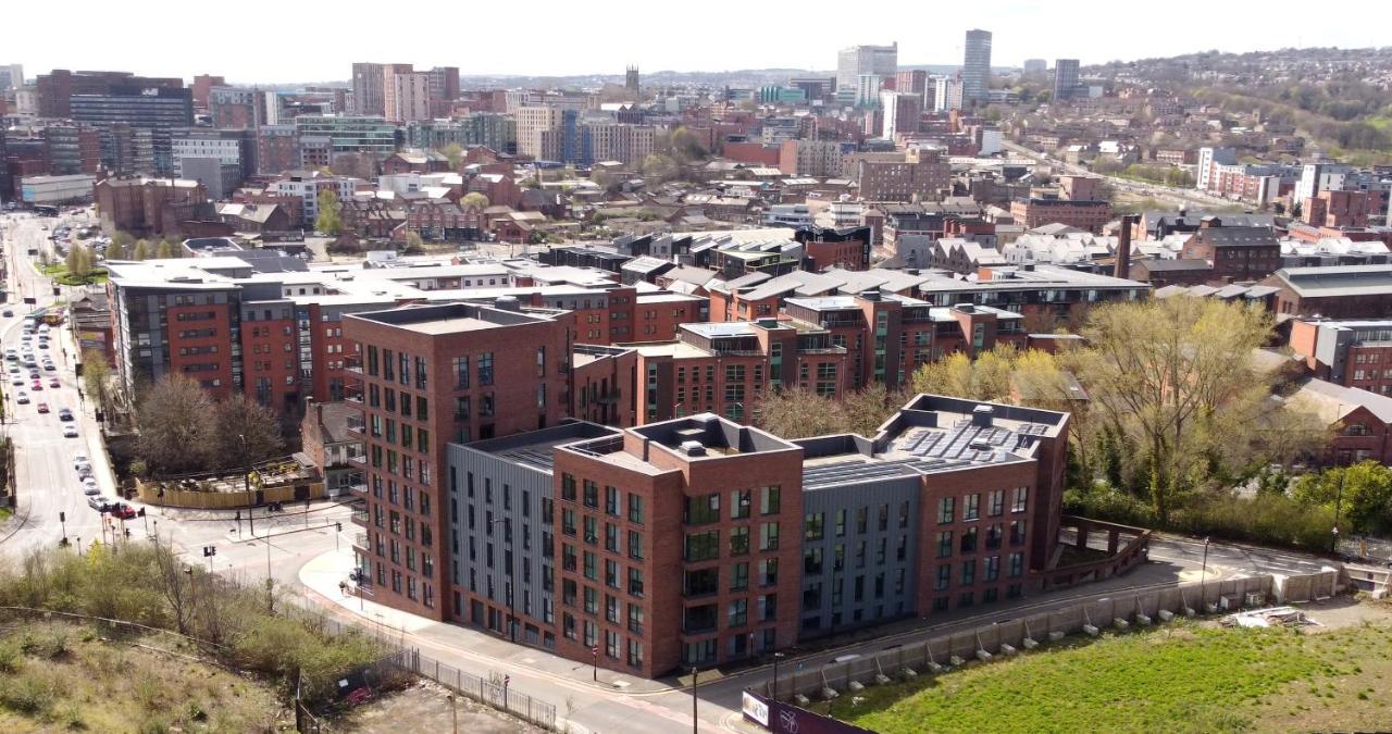 Modern 2-Beds - City Centre - Free Wi-Fi - New - シェフィールド エクステリア 写真