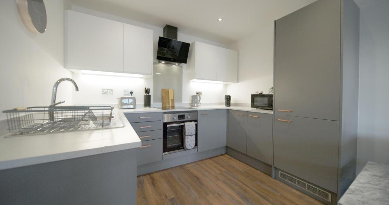 Modern 2-Beds - City Centre - Free Wi-Fi - New - シェフィールド エクステリア 写真